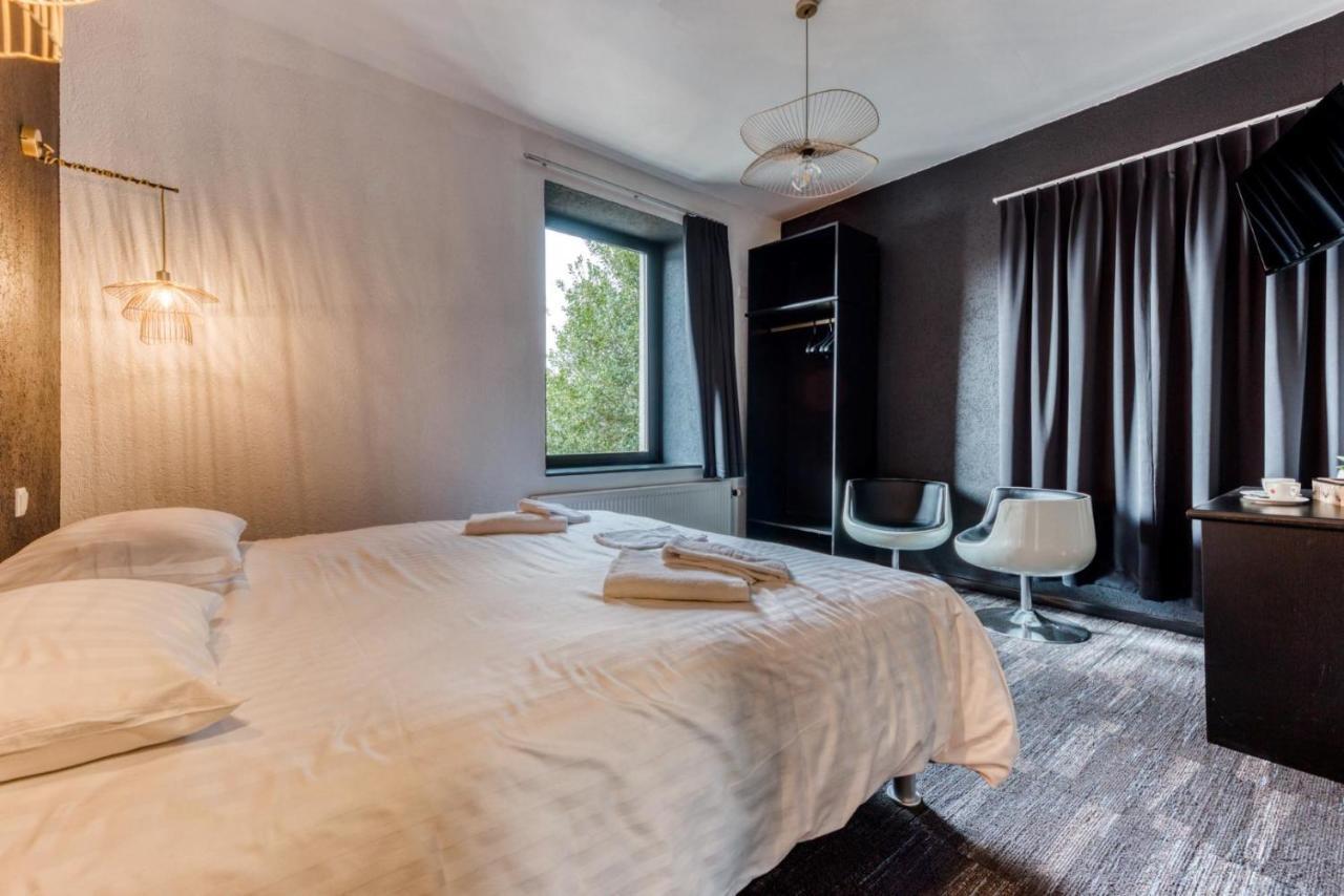 Hotel Mosa Hermalle-sous-Argenteau Екстериор снимка